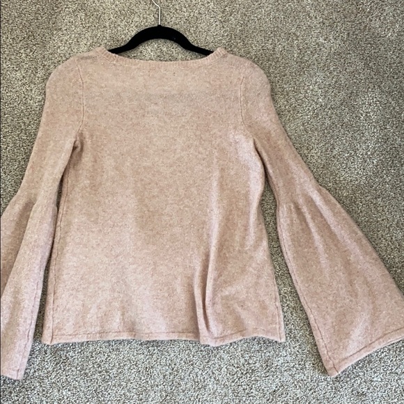 AE Pink Sweater - Picture 3 of 5